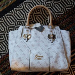 Guess bag